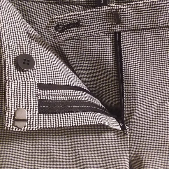 Theory Women's Size 2 Classic Ankle Pants Black & White Houndstooth - Picture 4 of 9